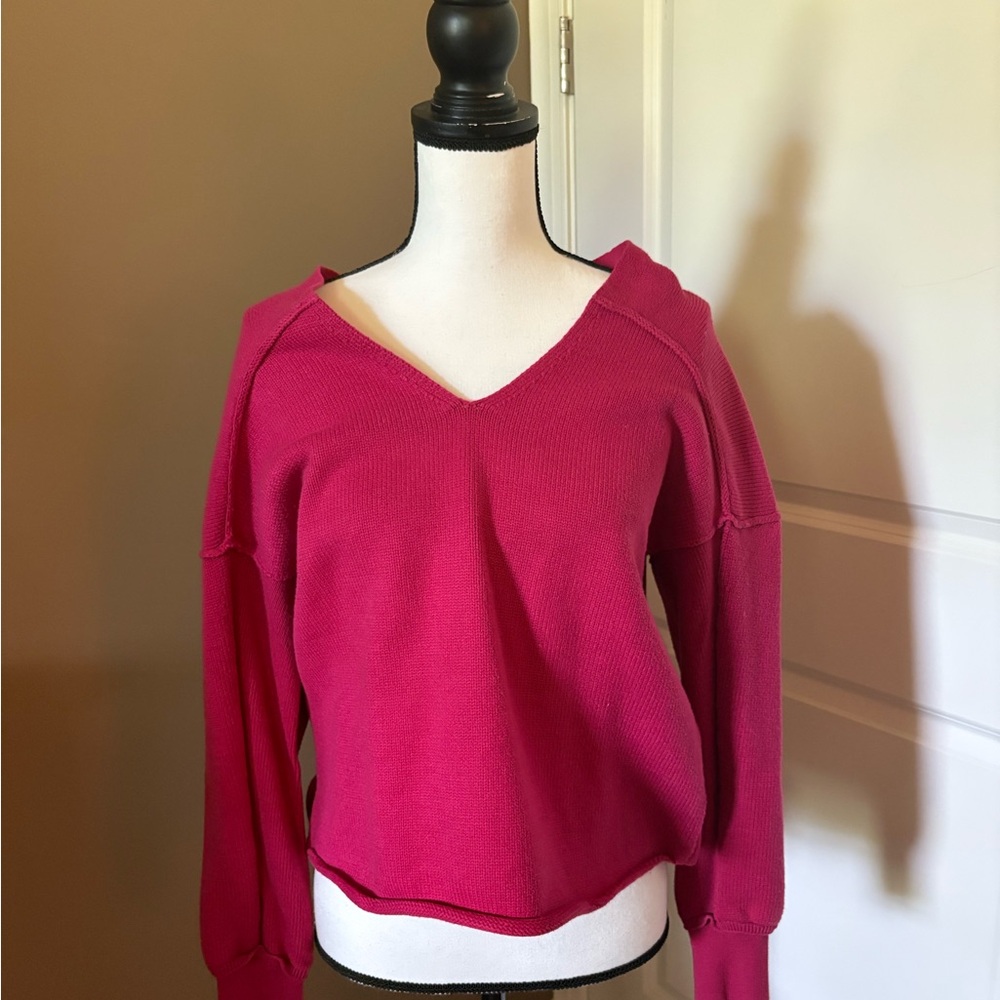 Pink Pullover Sweater CAbi Pink V-Neck Sweater